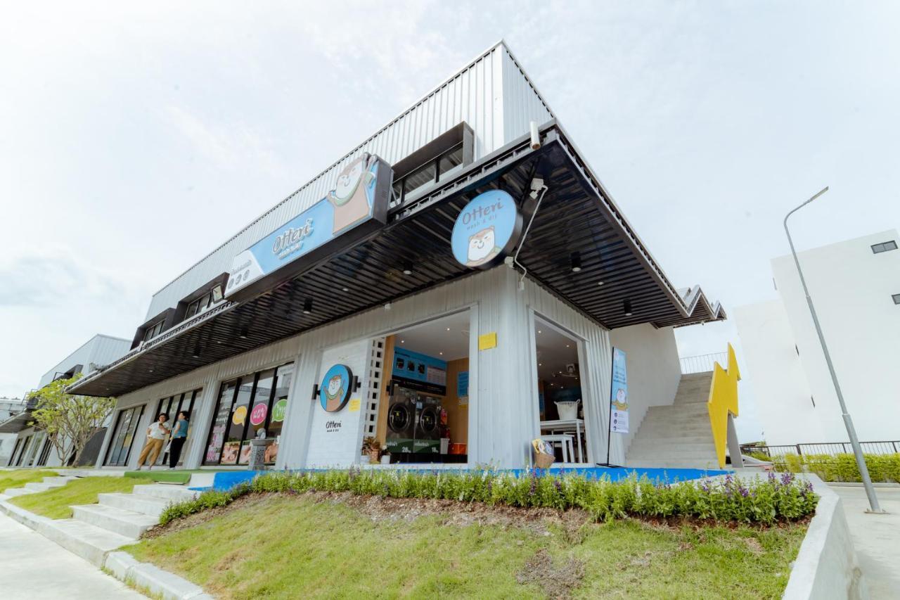 My space Bangkok Exterior foto